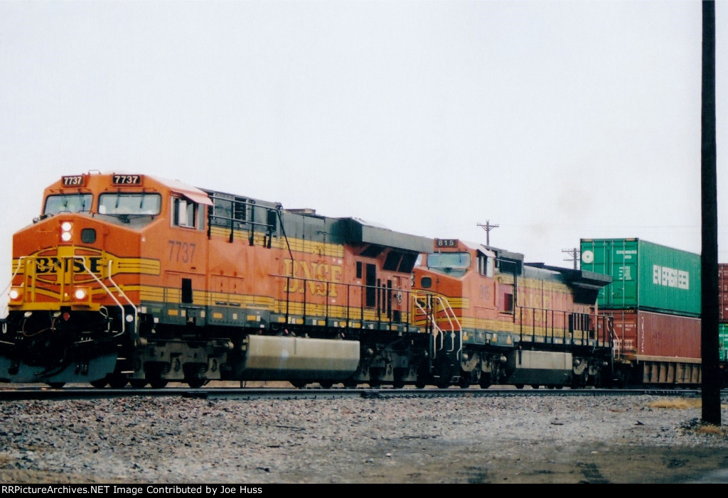 BNSF 7737 East